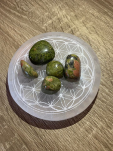 unakite